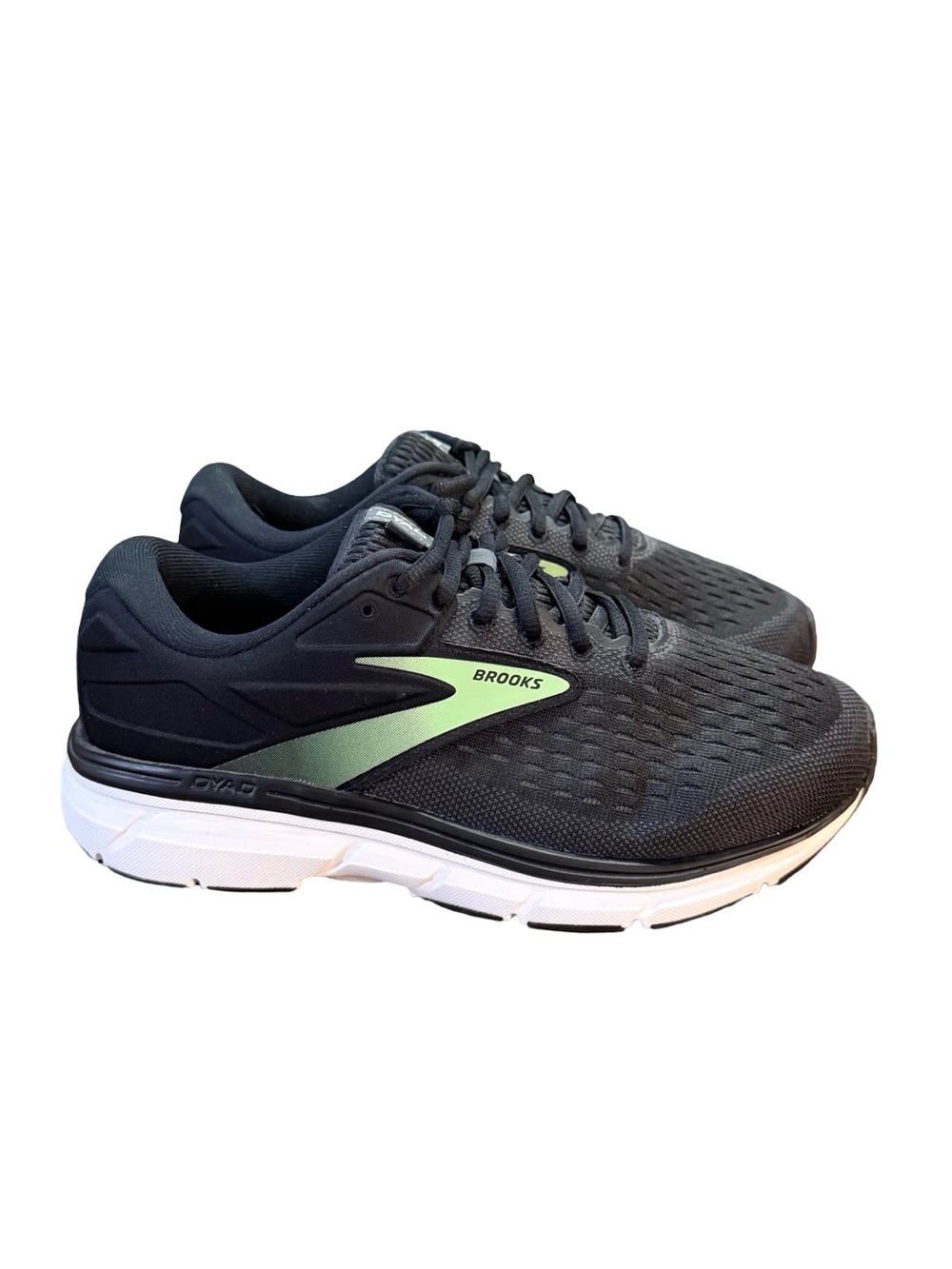 Brooks Dyad 11 Running Shoes – Black/Green Wide & Stable Base Women’s Size 7.5